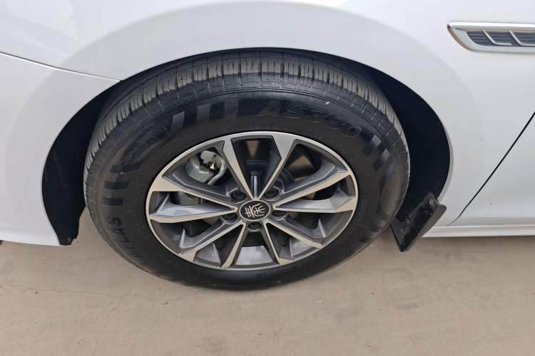 Used BYD Qin PLUS 2024 HONOR Edition DM-i 55KM Leading Model
