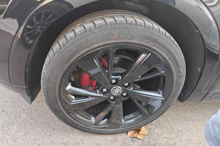 Used Buick Envision 2022 Encore S GS Two-Wheel Drive Smart Sport Model
