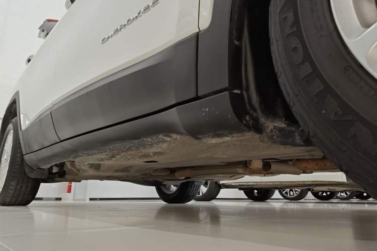 Used  Cherokee 2017 2.0L Superior Edition
