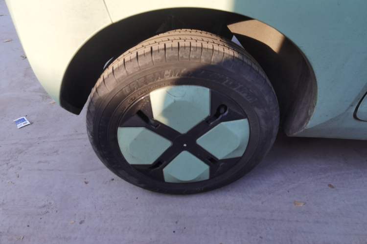 Used Wuling Hongguang MINIEV 2021 Macaron Fashion Model Lithium Iron Phosphate
