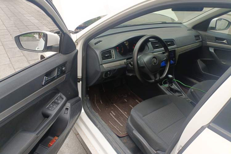 Used Volkswagen Lavida 2018 Classic 1.5L Automatic Fashion Edition China VI Standard
