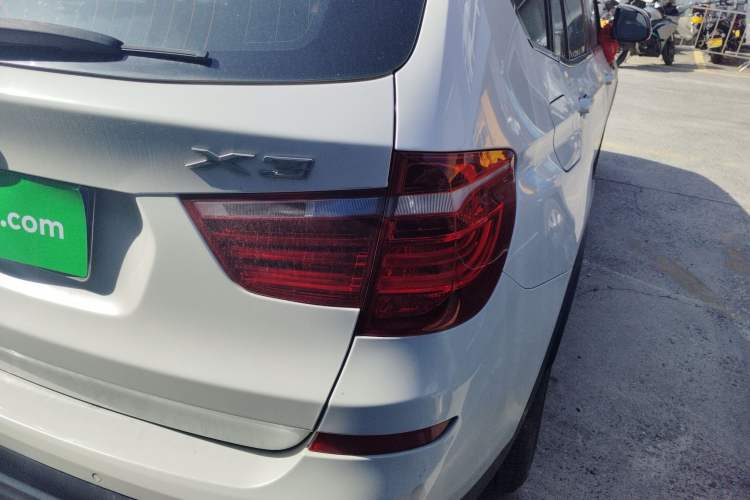 Used BMW X3 2016 sDrive20i
