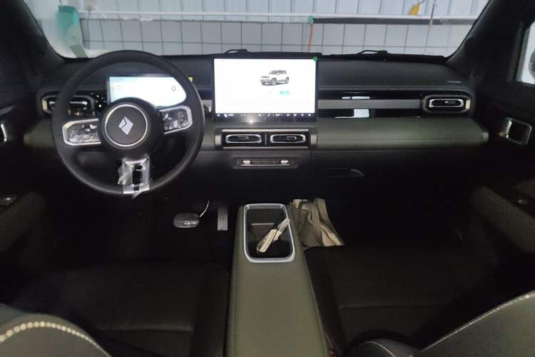 Used Baojun Spark EUV 2026 Model 401km Flagship Edition
