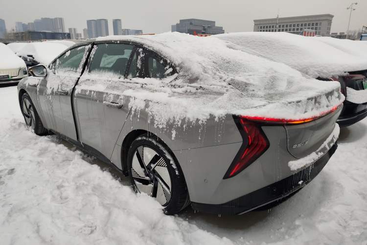 Used Hongqi EH7 2025 640 All-Wheel Drive Smart Selection Edition
