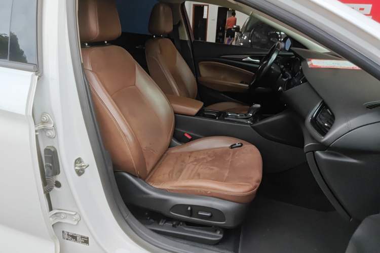 Used Buick Regal 2017 20T Luxury Model
