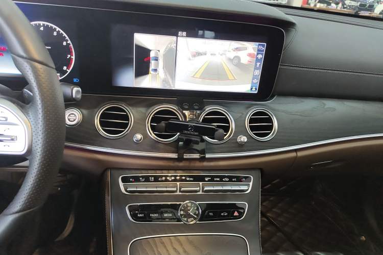 Used Mercedes-Benz E-Class 2020 E 300 L Sporty and Stylish Model
