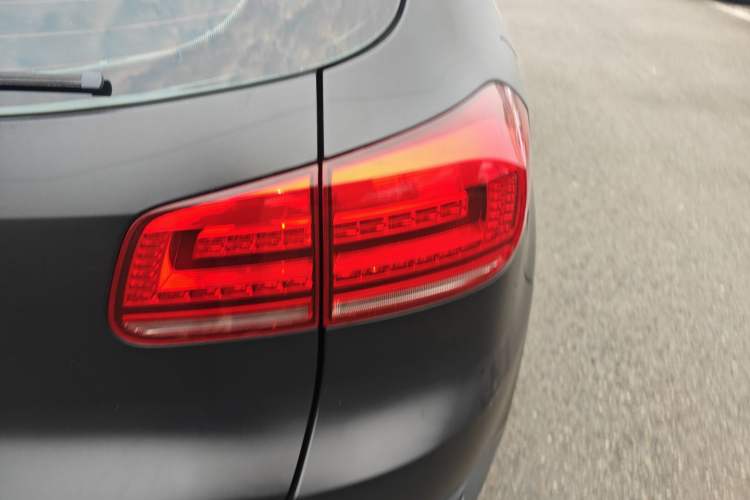 Used Volkswagen Tiguan 2017 300TSI Automatic Two-Wheel Drive Silk Road Comfort Edition