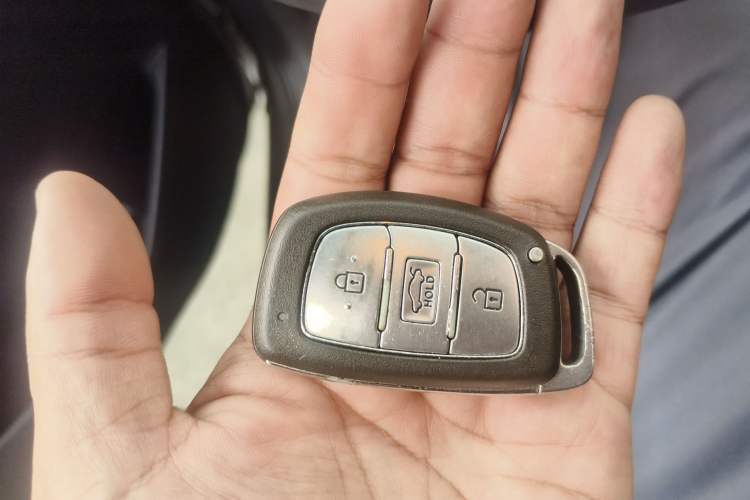 Used Hyundai Elantra 2015 1.6L Automatic Leading Model