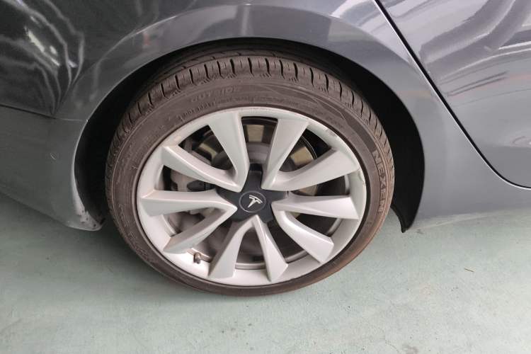 Used Tesla Model 3 2019 Standard Range Rear-Drive Upgraded Version
