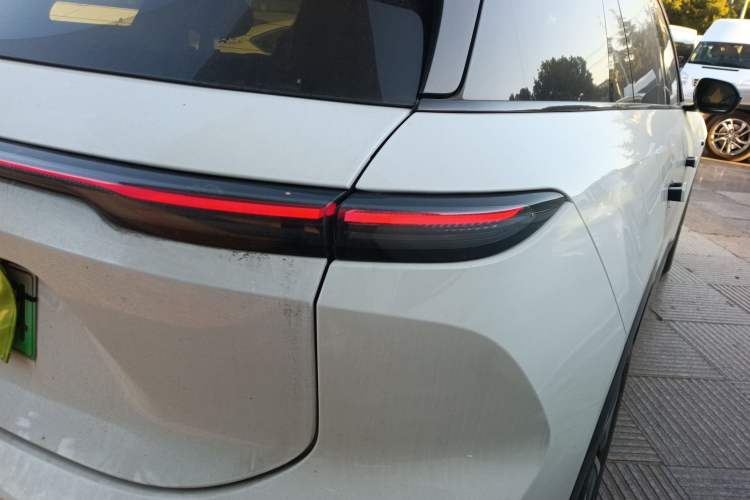 Used Nio ES6 2023 75 kWh
