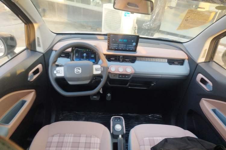 Used Chery QQ Ice Cream 2025 205km Qi Energy Version