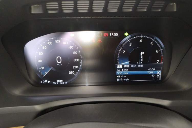 Used Volvo XC90 2020 Facelifted T6 Zhiyi Luxury 7-Seater
