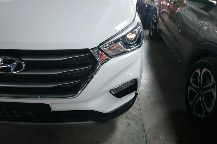 Used Hyundai ix25 2017 1.6L Automatic Smart Version
