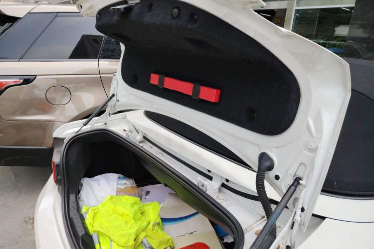 Used BMW 2 Series 2019 225i Convertible Coupe Sports Design Package