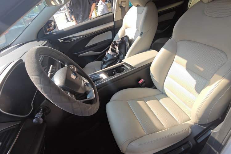 Used Geely Auto Binray 2018 14T CVT Colorful Edition
