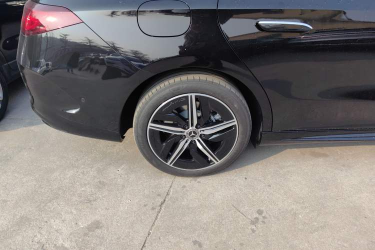 Used Mercedes-Benz CLA Electric 
