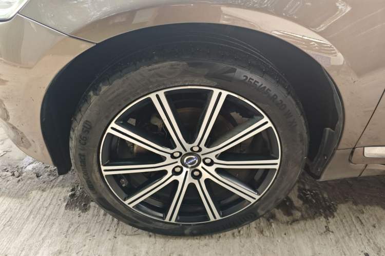 Used Volvo XC60 2015 T6 AWD Smart Version
