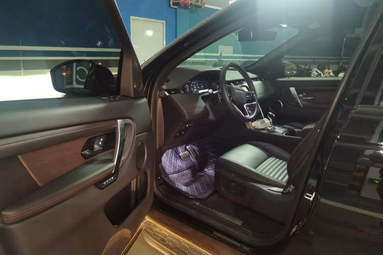 Used Land Rover Discovery Sport 2022 249 PS R-Dynamic SE Performance Tech Edition 5 Seats