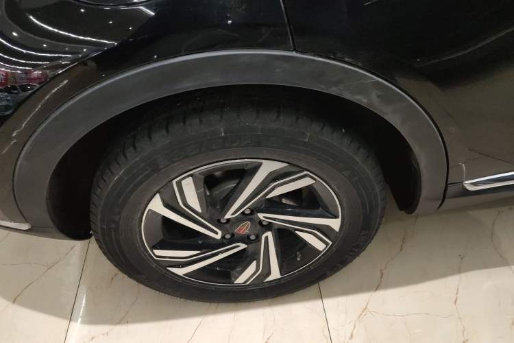 Used Hongqi HS5 2022 Revised Version 2.0T Smart Connect Flagship Edition

