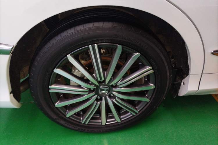 Used Honda Elysion 2024 2.0L eHEV Luxury Edition
