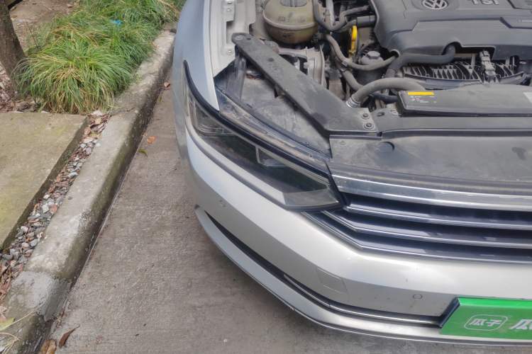 Used Volkswagen Magotan 2018 330TSI DSG Advanced Model
