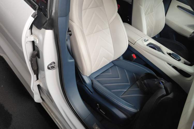 Used Zeekr 001 2022 Long-Range Dual-Motor WE Edition
