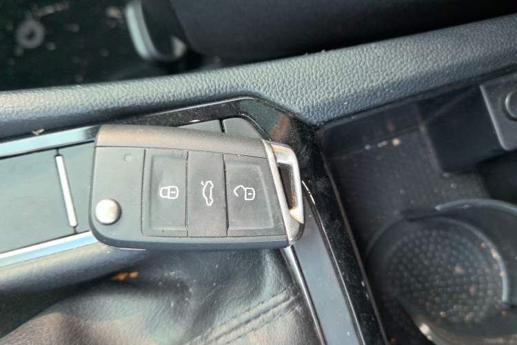 Used Volkswagen Sagitar 2019 200TSI DSG Comfort Version China VI Standard
