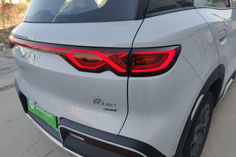 Used BYD Yuan UP 2025 Intelligent Driving Version 401 KM Dynamic Edition
