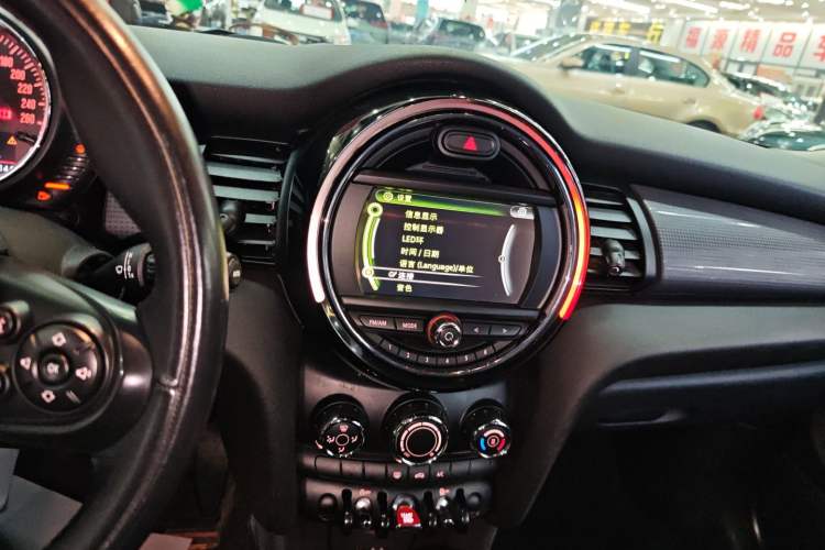 Used MINI MINI 2014 1.5T COOPER Fun