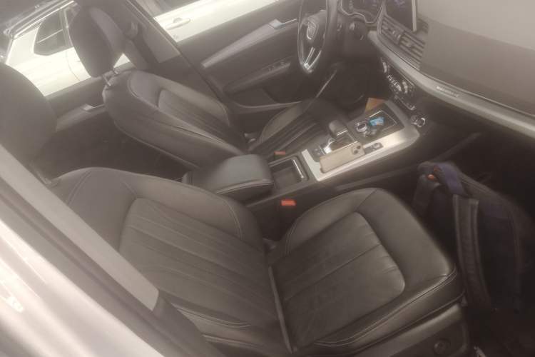 Used Audi Q5L 2020 Updated 40 TFSI Prestige Fashion Edition
