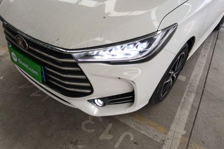 Used BYD Song MAX 2017 1.5T Automatic Smart Connect Elite 7-Seater