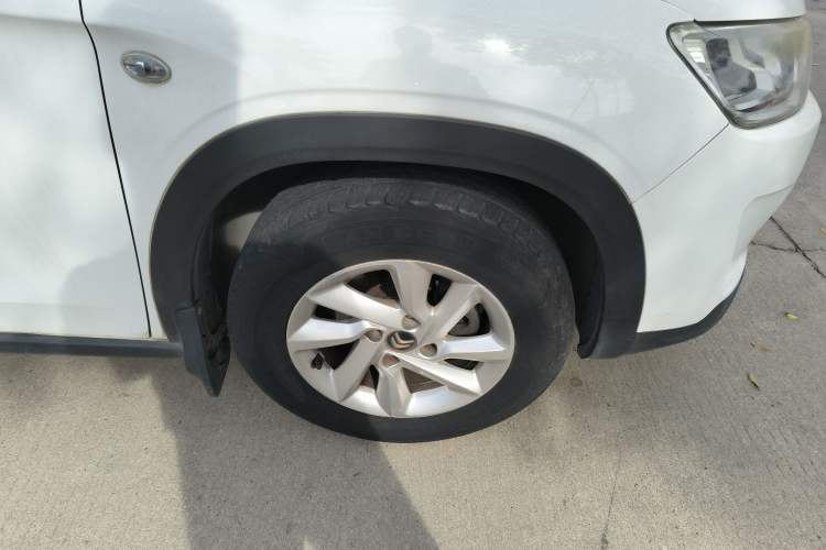 Used Citroen C3-XR 2015 1.6L Automatic Fashion Model