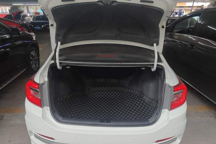 Used Honda Crider 2016 1.8L CVT Luxury Edition