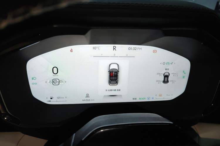 Used Lynk & Co 01 EM-P 2023 1.5TD EM-P Dawn Edition