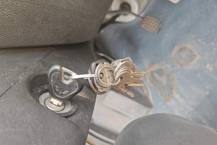 Used Wuling Zhiguang 2013 1.0L Practical Version