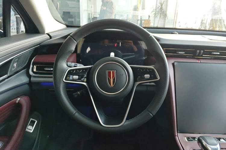 Used Hongqi H5 2024 2.0T Automatic Smart Connect Flagship Edition