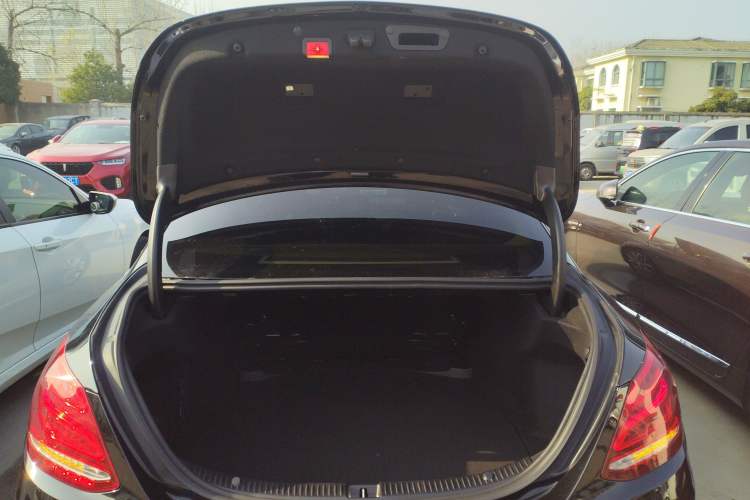 Used Mercedes-Benz C-Class 2017 C 180 L Sport Edition