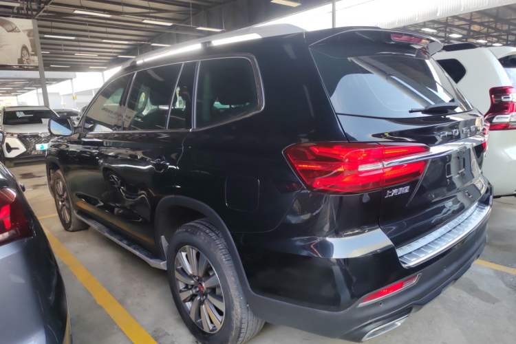 Used Roewe RX8 2019 30T Smart Connectivity Two-Wheel Drive Supreme Flagship Edition
