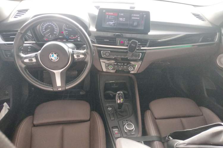 Used BMW X1 2021 sDrive25Li Leading Model
