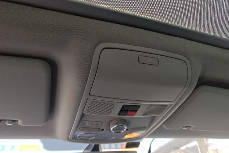 Used Volkswagen Sharan 2014 2.0 TSI Standard Model