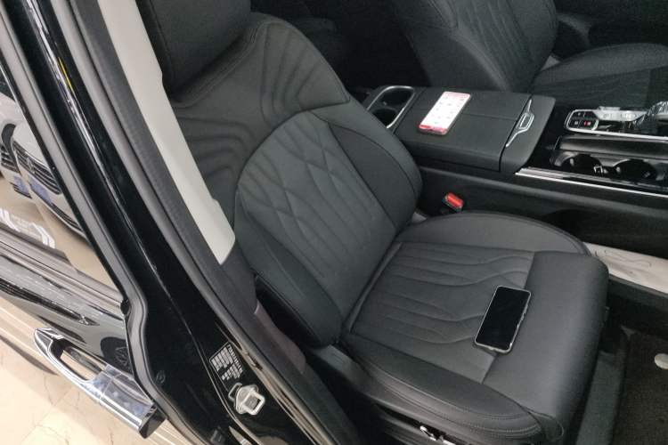 Used GAC Trumpchi M8 2024 Master Series Super Hybrid Edition