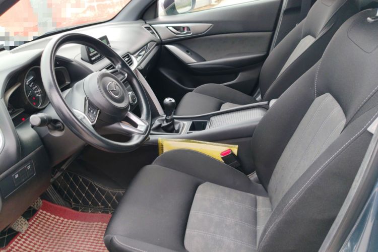 Used Mazda CX-4 2018 2.0L Manual Two-Wheel Drive Blue Sky Dynamic Edition China V Standard
