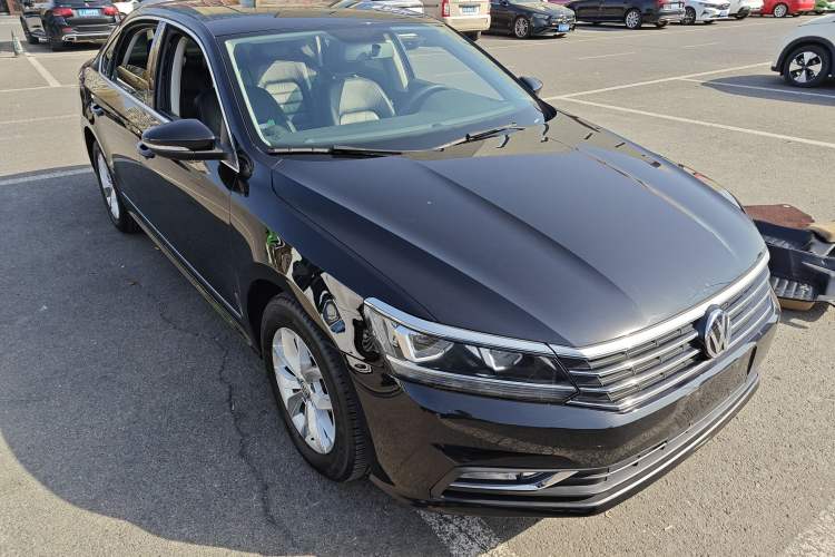 Used Volkswagen Passat 2017 1.8TSI DSG Government Procurement Version (CEA Engine)
