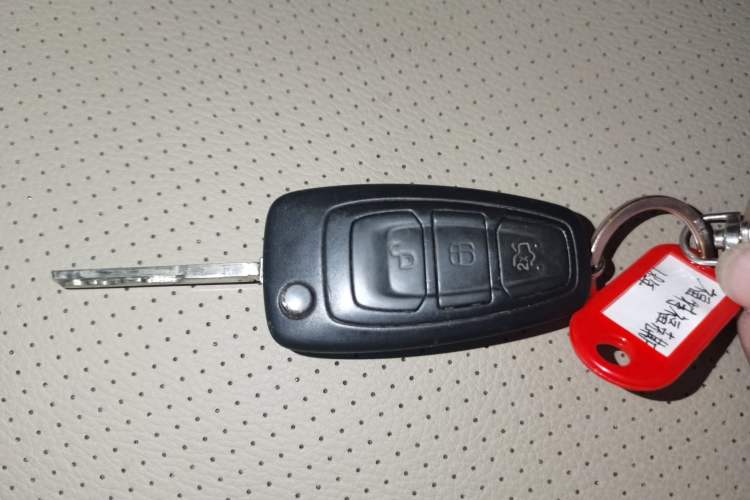 Used Ford Focus 2017 Sedan 1.6L Automatic Comfort Plus SmartDrive Edition