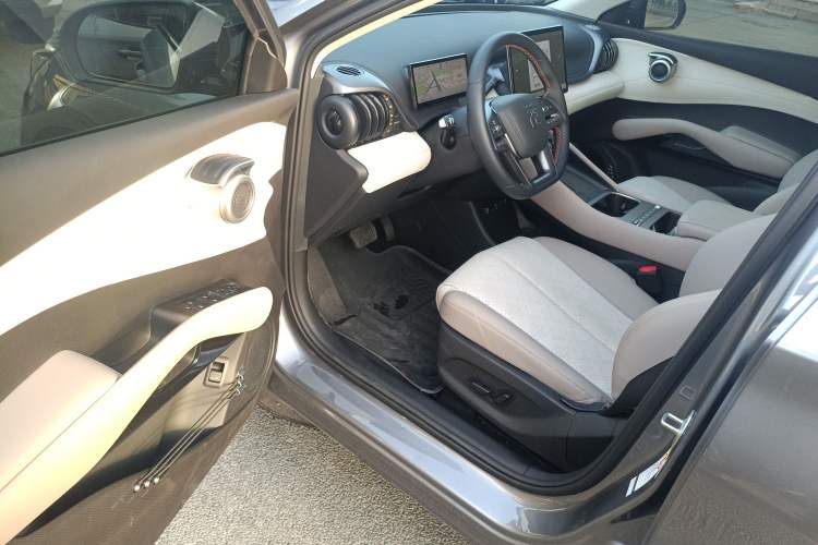 Used BYD Yuan PLUS 2025 Intelligent Driving Version 510 KM Beyond-Grade Edition