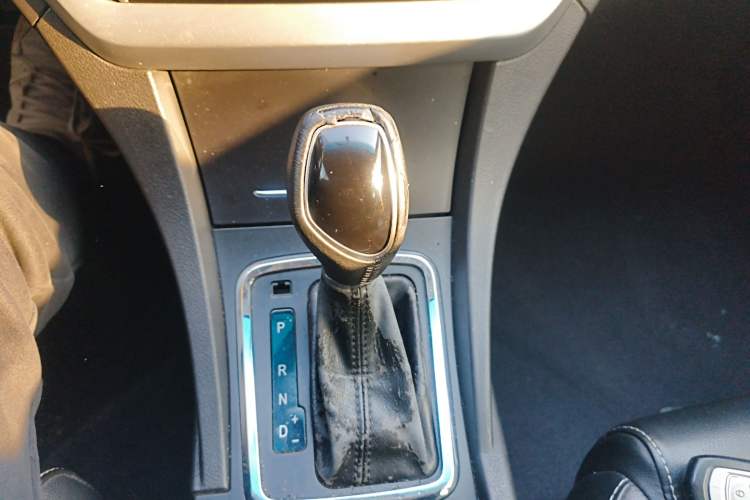 Used Geely Auto Emgrand 2016 Sedan 1.5L CVT Luxury Model
