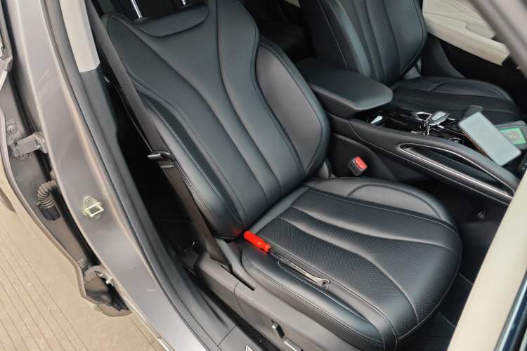 Used Geely Auto Monjaro L 2023 2.0TD High-Power Automatic Two-Wheel Drive Flagship Version