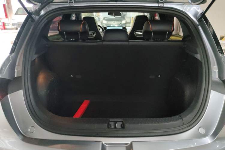 Used BYD Dolphin 2021 405 km Fashion Edition
