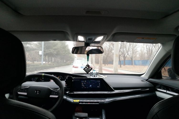 Used Changan UNI-V iDD 2023 Zhidian iDD 1.5T 113km Smart & Fun Version (Rapid Edition)