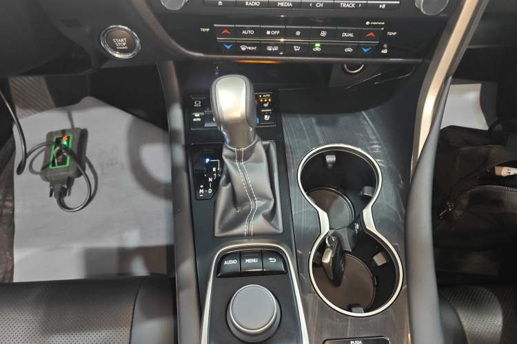 Used Lexus RX 2016 300 4x4 Elegant Edition China VI
